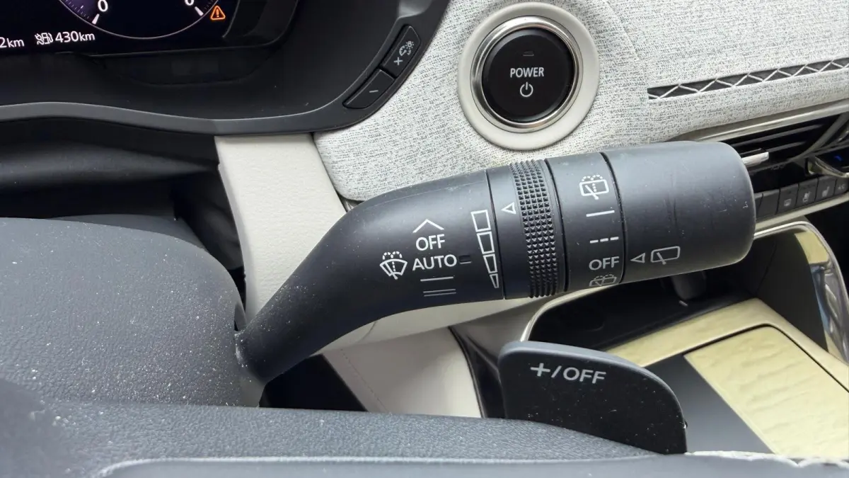 2.5 e-SKYACTIV PHEV 327PK TAKUMI AUTOMAAT SOH 93,25% / NAVI / LEDER / CLIMA / FULL-LED / PDC / 20" LMV / PANO DAK / KEYLESS / 360 CAMERA / HUD / WINTERPAKKET / ADAPT. CRUISECONTROL / 1E EIGE