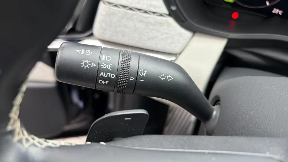 2.5 e-SKYACTIV PHEV 327PK TAKUMI AUTOMAAT SOH 93,25% / NAVI / LEDER / CLIMA / FULL-LED / PDC / 20" LMV / PANO DAK / KEYLESS / 360 CAMERA / HUD / WINTERPAKKET / ADAPT. CRUISECONTROL / 1E EIGE
