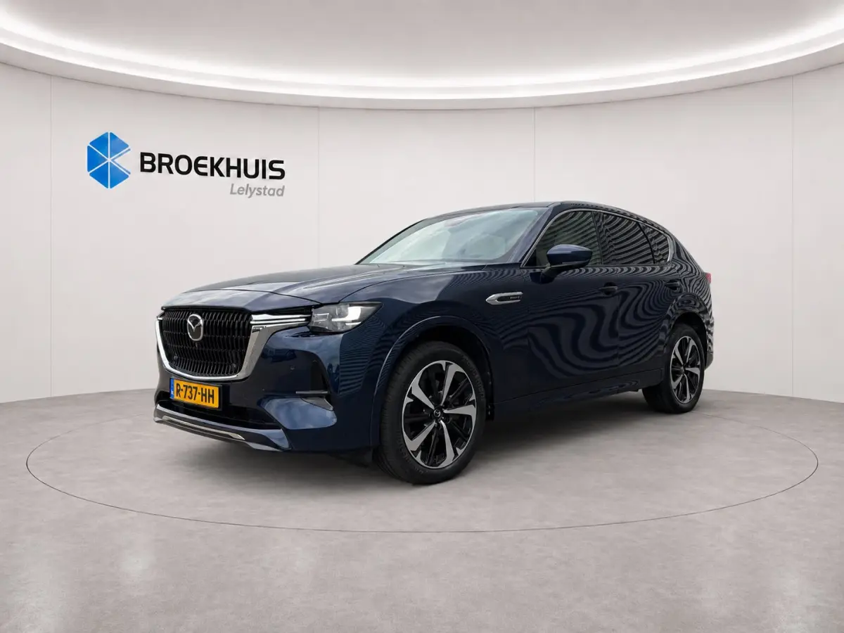 2.5 e-SKYACTIV PHEV 327PK TAKUMI AUTOMAAT SOH 93,25% / NAVI / LEDER / CLIMA / FULL-LED / PDC / 20" LMV / PANO DAK / KEYLESS / 360 CAMERA / HUD / WINTERPAKKET / ADAPT. CRUISECONTROL / 1E EIGE