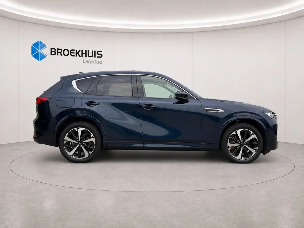2.5 e-SKYACTIV PHEV 327PK TAKUMI AUTOMAAT SOH 93,25% / NAVI / LEDER / CLIMA / FULL-LED / PDC / 20" LMV / PANO DAK / KEYLESS / 360 CAMERA / HUD / WINTERPAKKET / ADAPT. CRUISECONTROL / 1E EIGE