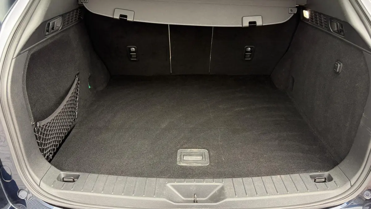 2.5 e-SKYACTIV PHEV 327PK TAKUMI AUTOMAAT SOH 93,25% / NAVI / LEDER / CLIMA / FULL-LED / PDC / 20" LMV / PANO DAK / KEYLESS / 360 CAMERA / HUD / WINTERPAKKET / ADAPT. CRUISECONTROL / 1E EIGE