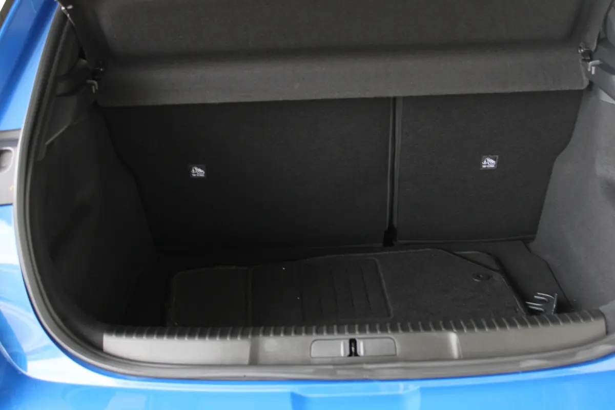 1.2 Turbo Ultimate | Camera | Alcantara | Adaptive cruise control | Dodehoek detectie |