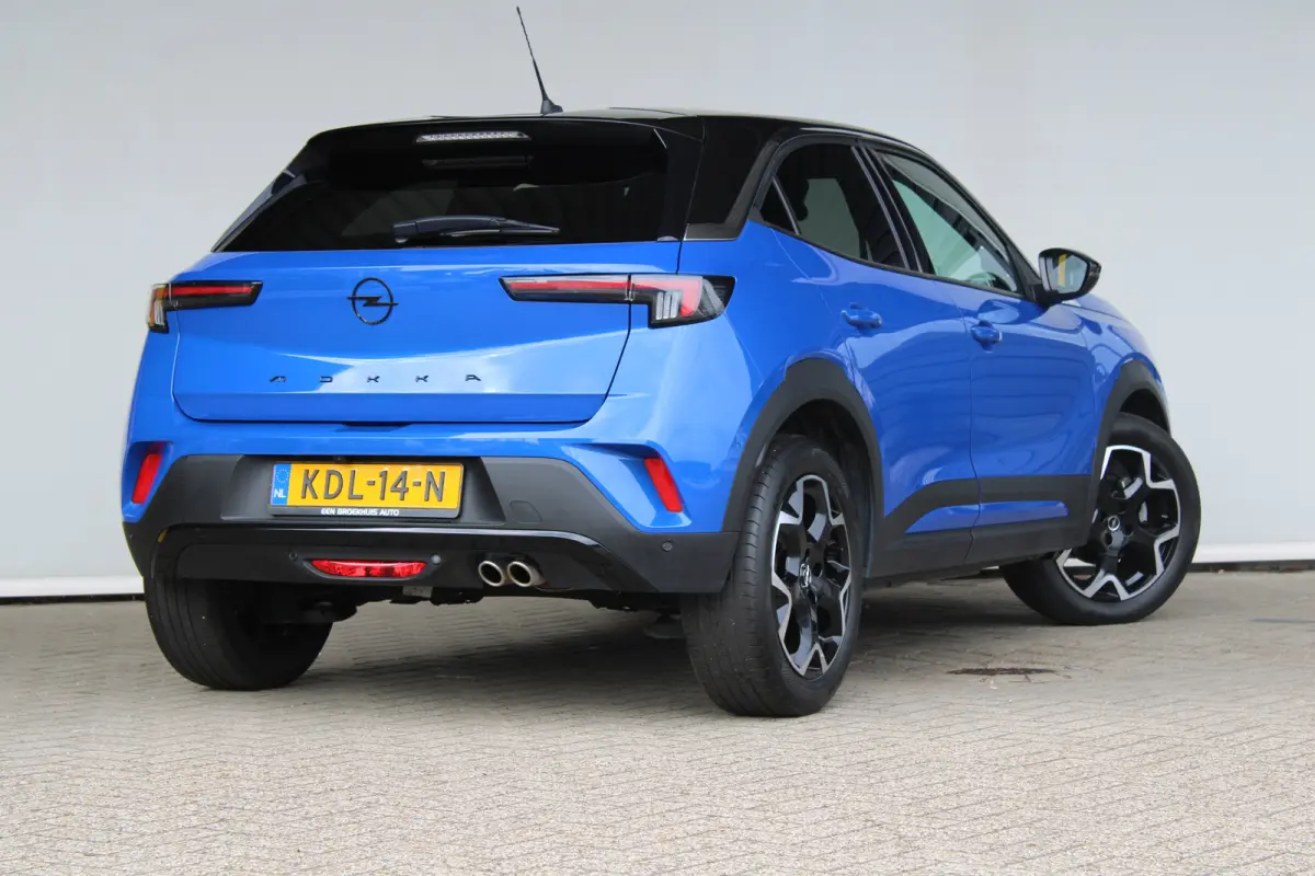 1.2 Turbo Ultimate | Camera | Alcantara | Adaptive cruise control | Dodehoek detectie |