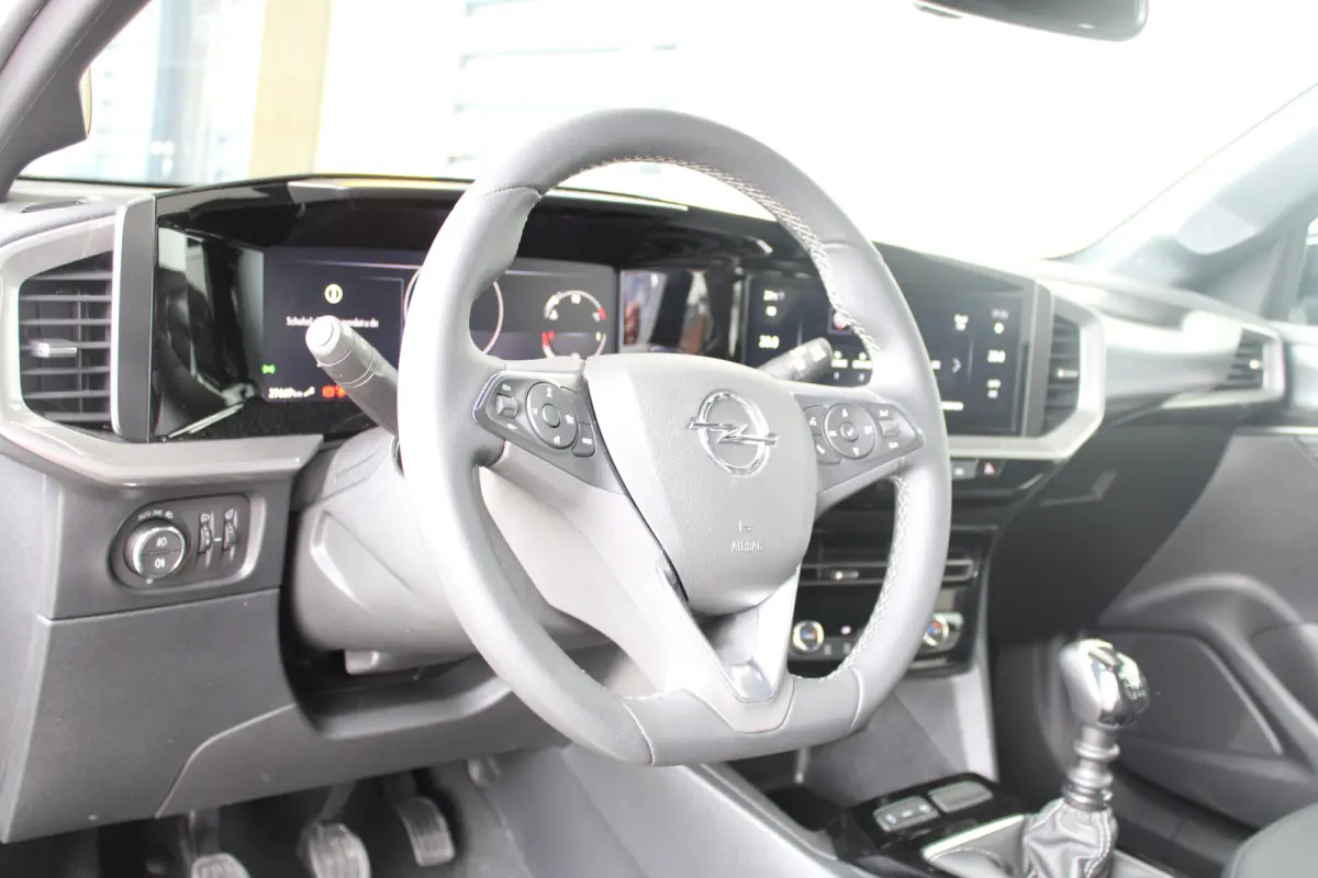 1.2 Turbo Ultimate | Camera | Alcantara | Adaptive cruise control | Dodehoek detectie |