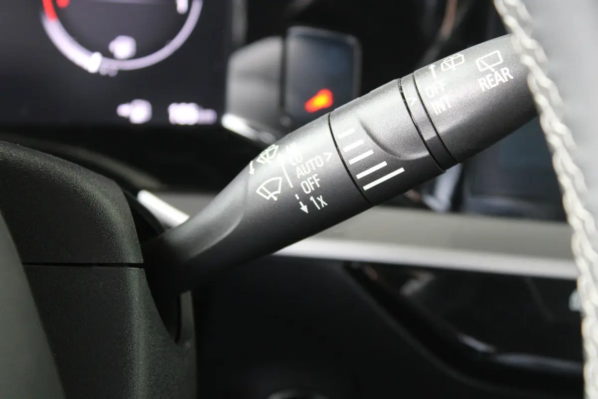 1.2 Turbo Ultimate | Camera | Alcantara | Adaptive cruise control | Dodehoek detectie |