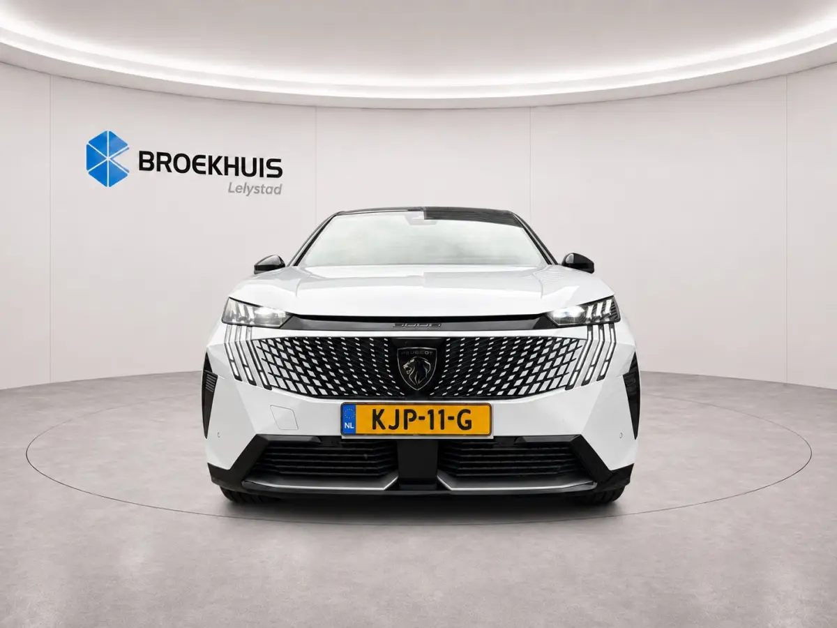 73KWH GT AVANTAGE 214PK SOH 96,5% / NAVI / LEDER / CLIMA / FULL-LED / 20" LMV / KEYLESS / WARMTEPOMP / 360° CAMERA / ADAPT. CRUISECONTROL / WINTERPAKKET / NIEUWSTAAT !!