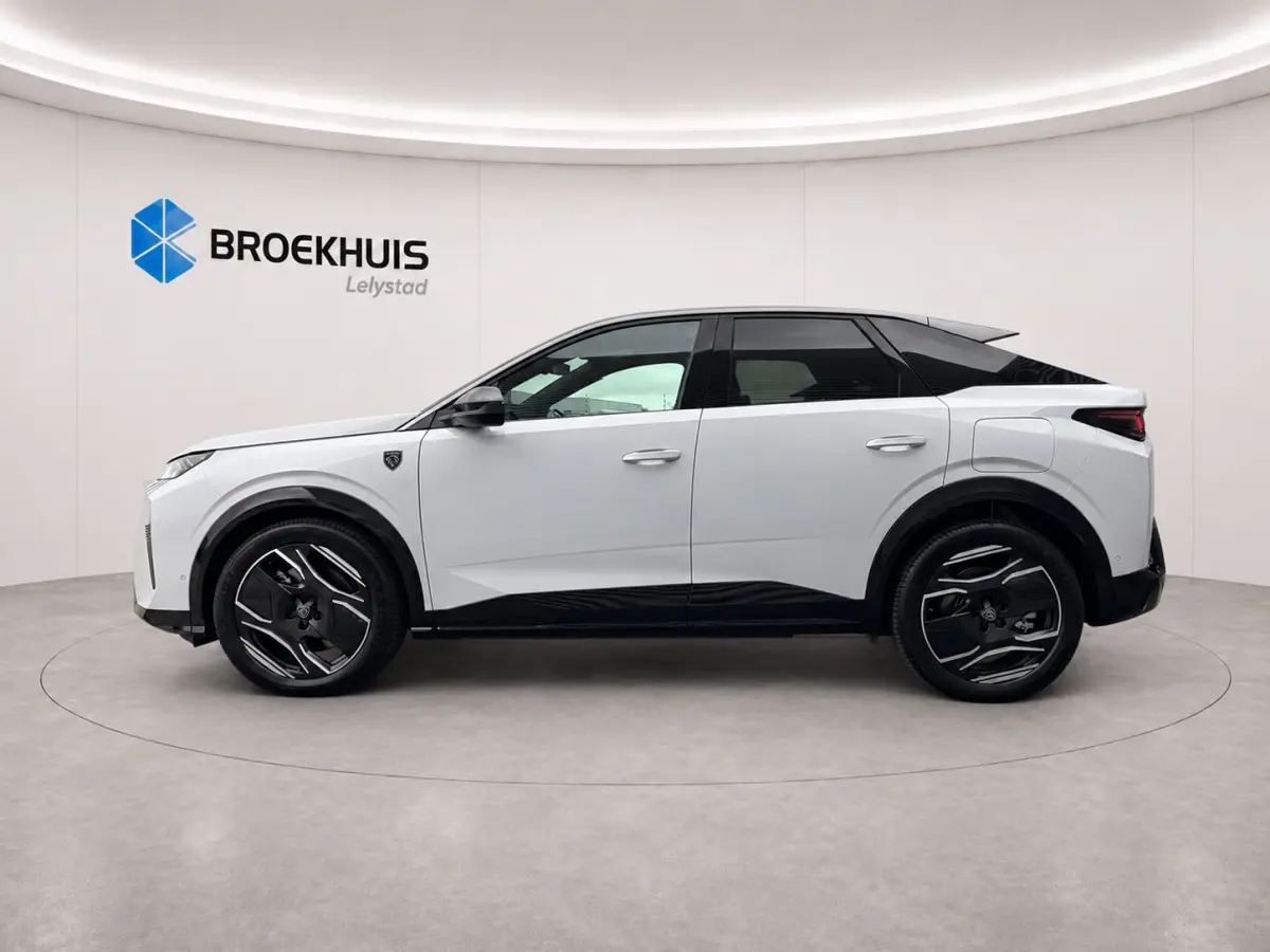 73KWH GT AVANTAGE 214PK SOH 96,5% / NAVI / LEDER / CLIMA / FULL-LED / 20" LMV / KEYLESS / WARMTEPOMP / 360° CAMERA / ADAPT. CRUISECONTROL / WINTERPAKKET / NIEUWSTAAT !!