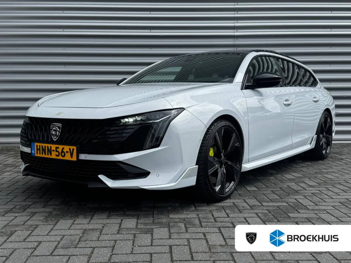 PSE 1.6 HYBRID 360PK SPORT ENGINEERED AUTOMAAT SOH 98,25% / NAVI / LEDER / CLIMA / PDC / 20" LMV / CAMERA / KEYLESS / I-COCKPIT / FULL-LED / PANO. DAK / ALCANTARA / WINTERPAKKET / FOCAL AUDI