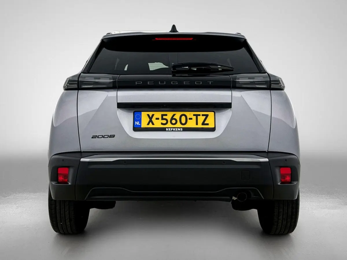 1.2 100 Allure | Navigatie | Achteruitrijcamera | Apple Carplay/Android Auto | Climate Control | Parkeersensoren Voorzijde/Achterzijde |