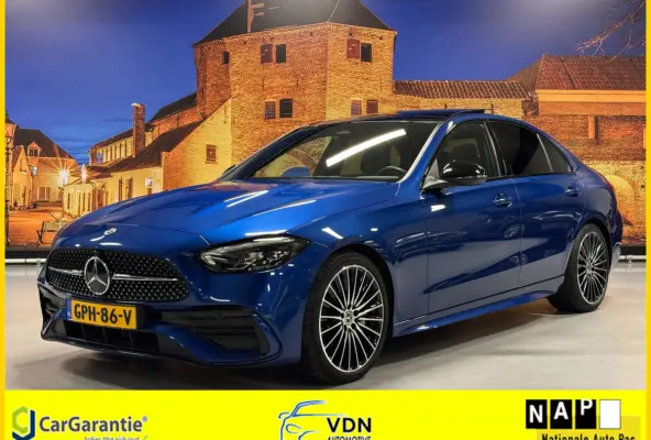 300 d AMG Line Panodak Leer Camera LED