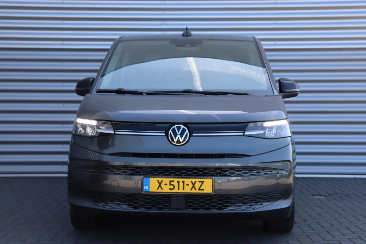 1.4 e-HYBRID 217PK L2 7-ZITS BUSINESS LIFE SOH 98,13% / NAVI / CLIMA / FULL-LED / PDC / 18" LMV / TREKHAAK / KEYLESS / CAMERA / 1E EIGENAAR / NIEUWSTAAT !!