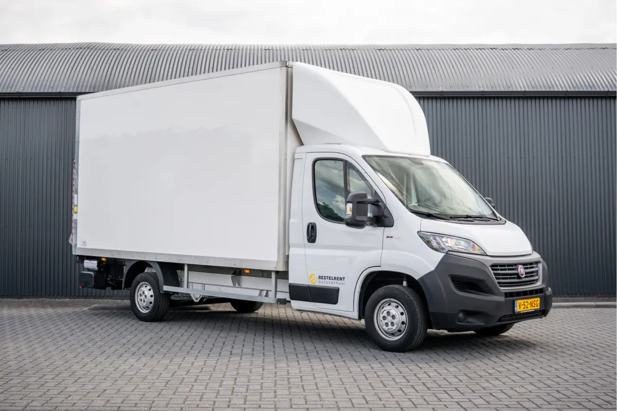 2,3 140PK | Bakwagen met laadklep | 3-Zits | LED | Cruise | Airco