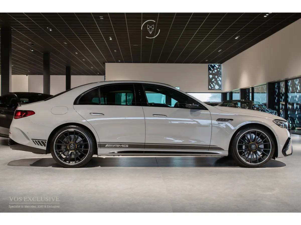 AMG 53 4M Edition 1 Full Carbon in- en exterieur|Bumester 4D|Schaalstoelen|Keyless|Stoelkoeling|ACC|Performance Sound|360°Camera|Superscreen