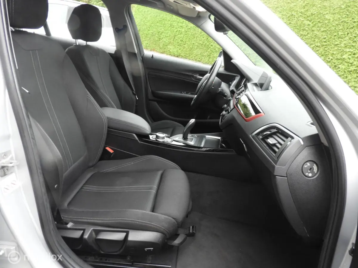 118i Executive , Xenon , Sportstoelen