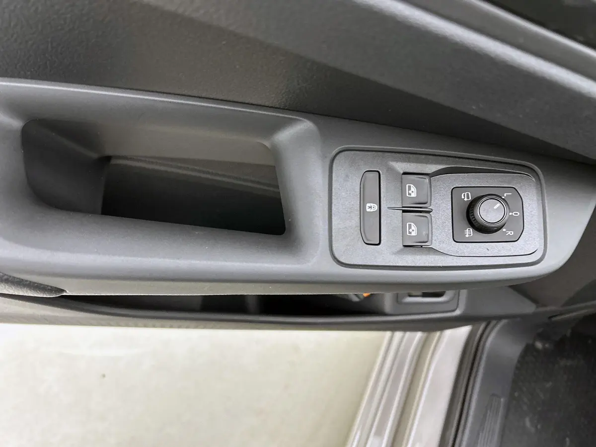 Flexible 1.5 TSI Hybride Limited Edition | Automaat | Multifunctioneel Stuurwiel | Adaptive Cruise Control | DAB+ | Digital Cockpit | Navigatie | Achteruitrijcamera | Led Lampen | Lane Assis