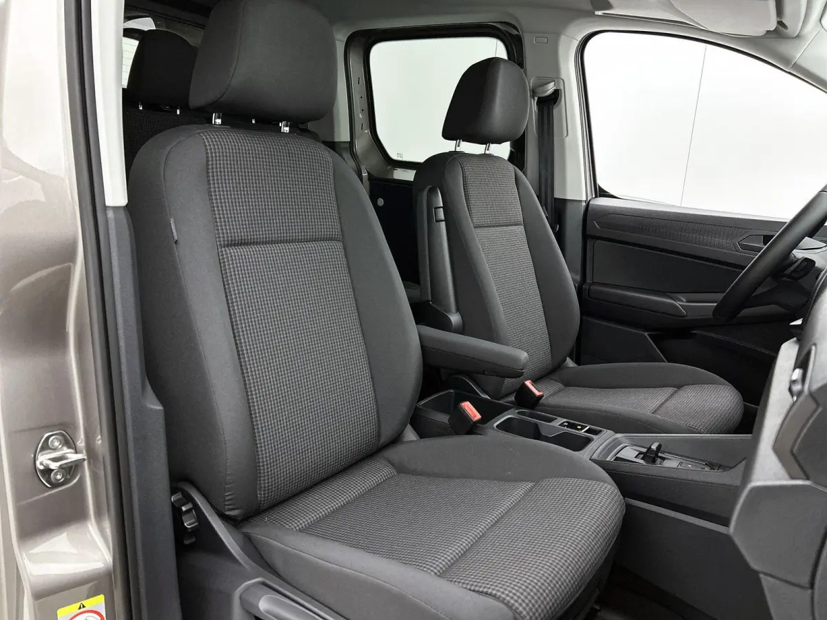 Flexible 1.5 TSI Hybride Limited Edition | Automaat | Multifunctioneel Stuurwiel | Adaptive Cruise Control | DAB+ | Digital Cockpit | Navigatie | Achteruitrijcamera | Led Lampen | Lane Assis