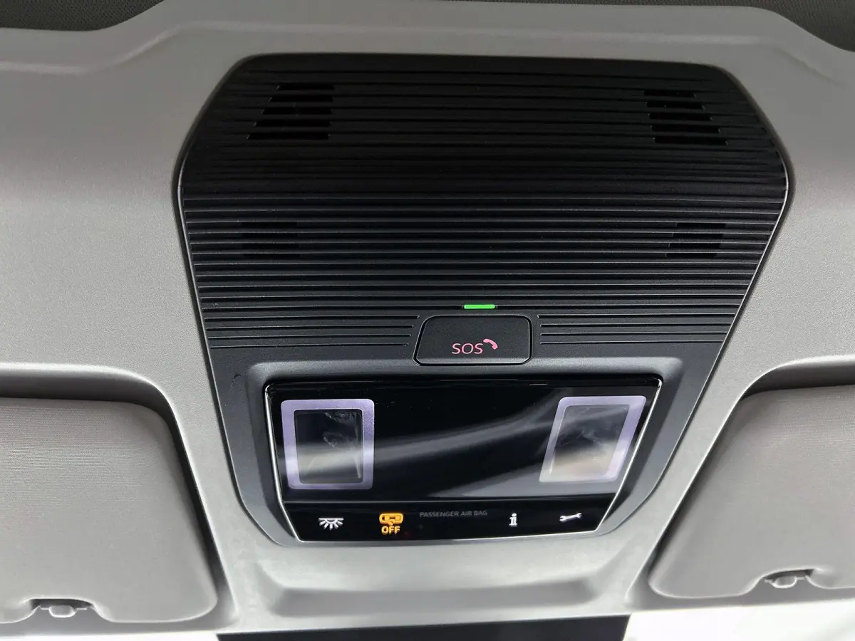 Flexible 1.5 TSI Hybride Limited Edition | Automaat | Multifunctioneel Stuurwiel | Adaptive Cruise Control | DAB+ | Digital Cockpit | Navigatie | Achteruitrijcamera | Led Lampen | Lane Assis