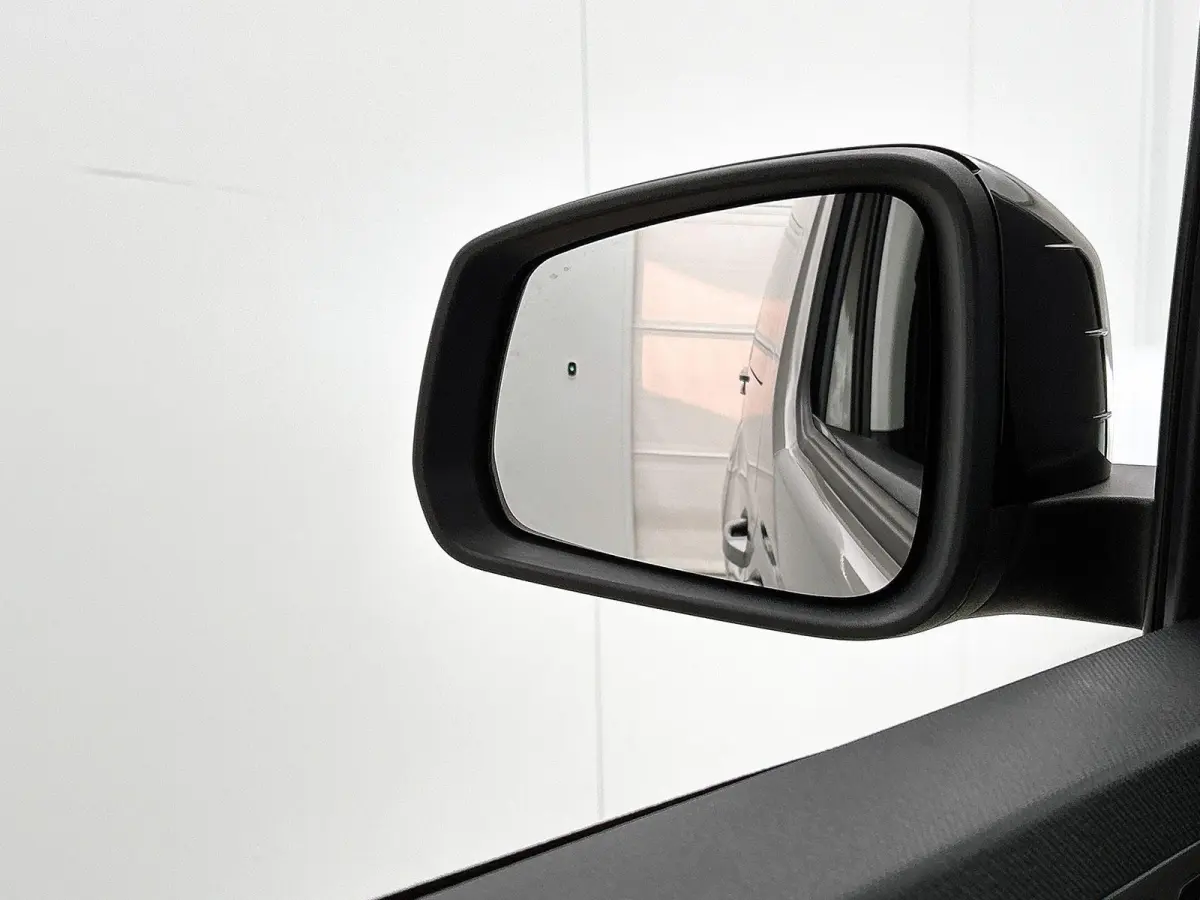 Flexible 1.5 TSI Hybride Limited Edition | Automaat | Multifunctioneel Stuurwiel | Adaptive Cruise Control | DAB+ | Digital Cockpit | Navigatie | Achteruitrijcamera | Led Lampen | Lane Assis