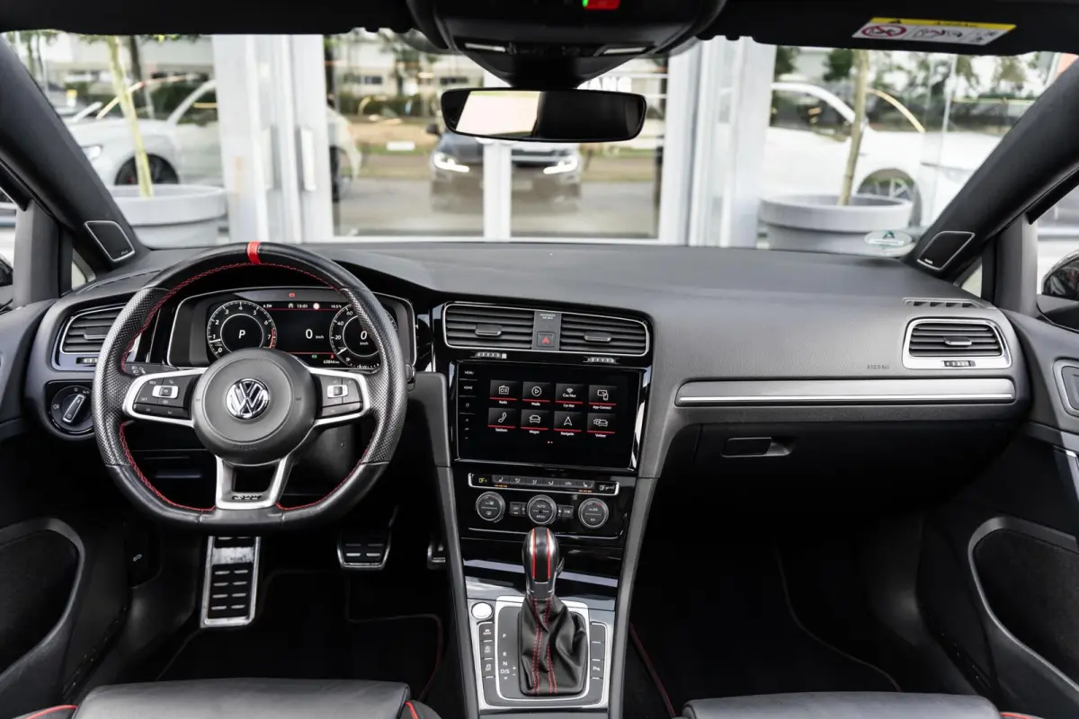 2.0 TSI GTI TCR Pano Dsg Akrapovic