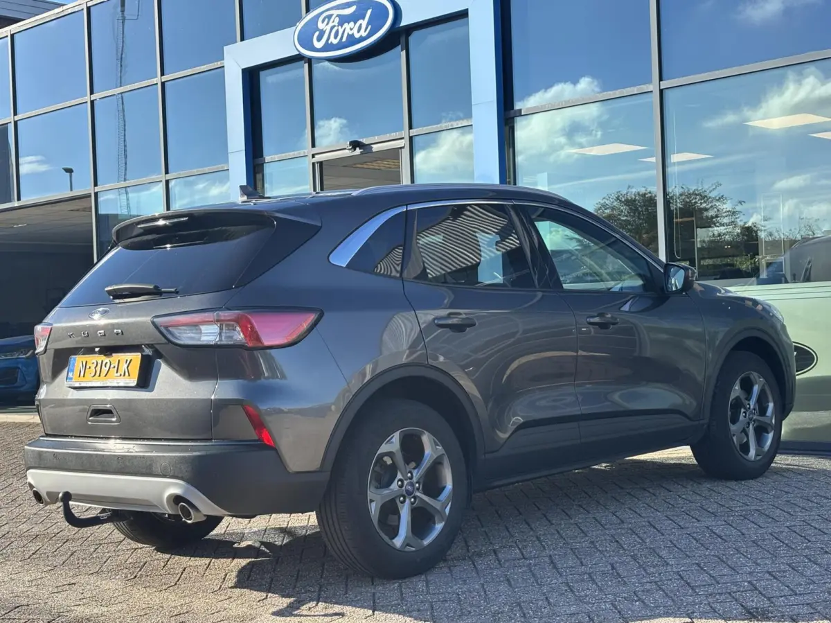 1.5 EcoBoost Titanium 120PK Afn. Trekhaak Winterpack Camera Cruise Navi Climate Keyless Full-LED 18'' Velgen Privacy Glass *1600KG Trekgewicht*