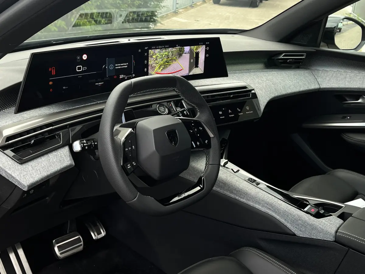 1.2 Hybrid 145 GT Exclusive 7P VOORRAAD ACTIE | 8 JAAR GARANTIE | | 2 stoelen op derde rij | Achterbank verwarmd | Apple Carplay/Android Auto|telefoonintegratie premium