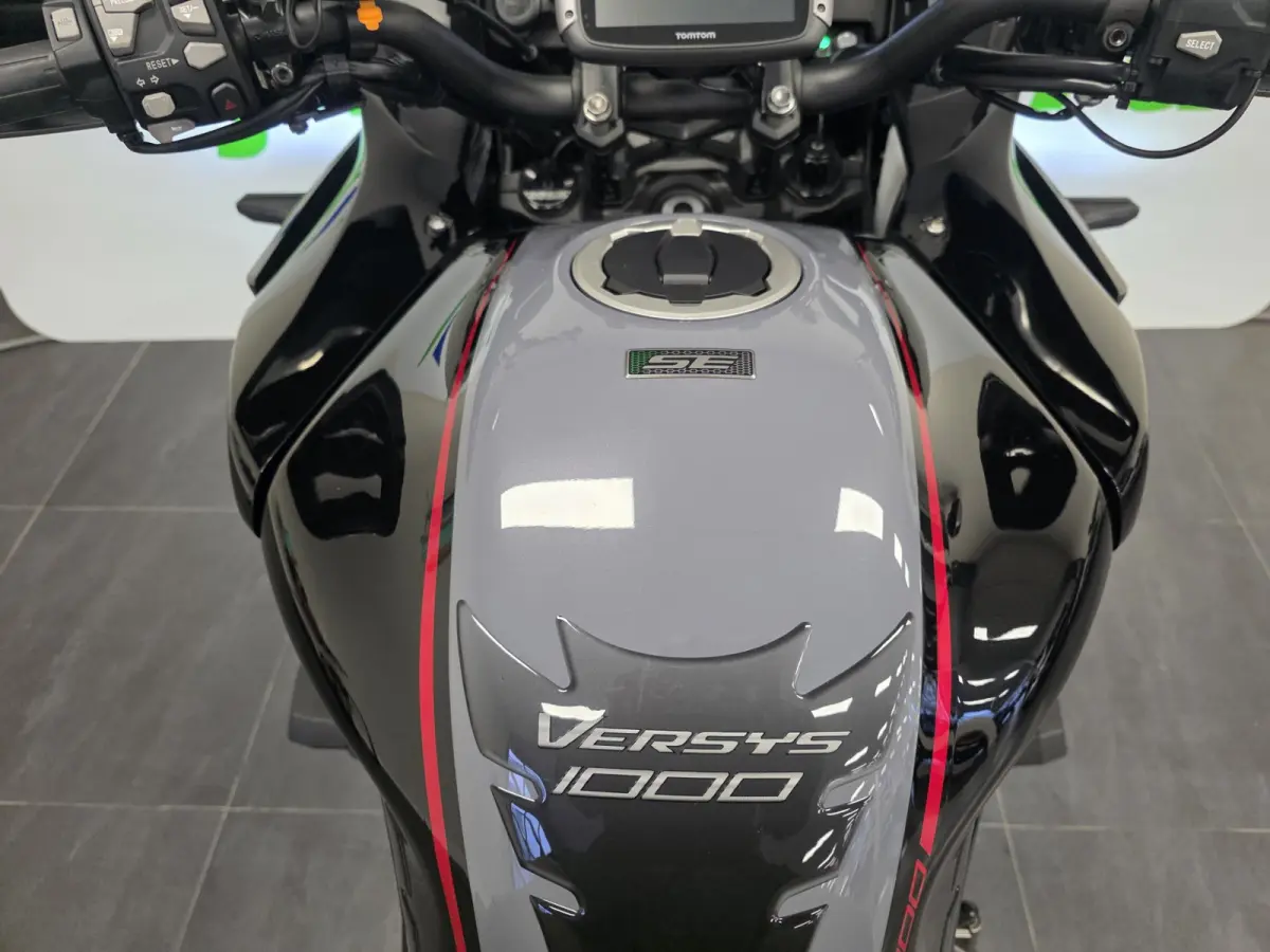 All-Road –Nieuwe banden – TomTom