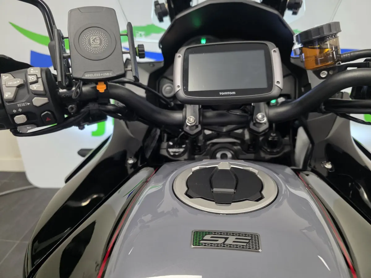 All-Road –Nieuwe banden – TomTom