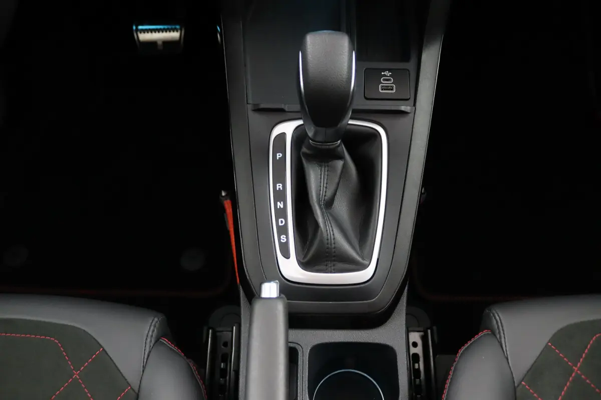 1.0 EcoBoost ST-Line X | Panoramadak | 19" Sportvelgen | Adaptive Cruise | BLIS | CarPlay/Android Auto | Stoelverwarming | 360 Camera | Keyless | B&O Audio