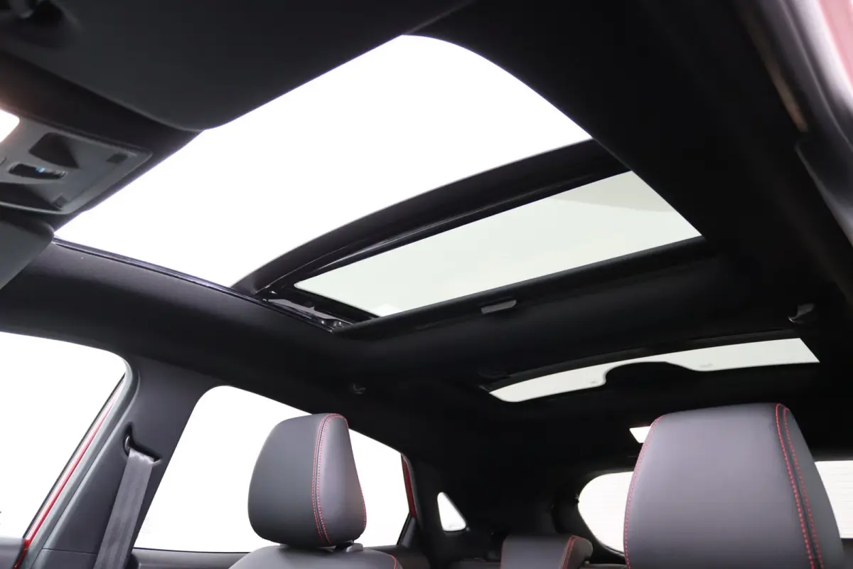1.0 EcoBoost ST-Line X | Panoramadak | 19" Sportvelgen | Adaptive Cruise | BLIS | CarPlay/Android Auto | Stoelverwarming | 360 Camera | Keyless | B&O Audio