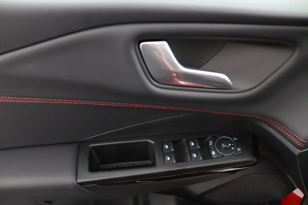 1.0 EcoBoost ST-Line X | Panoramadak | 19" Sportvelgen | Adaptive Cruise | BLIS | CarPlay/Android Auto | Stoelverwarming | 360 Camera | Keyless | B&O Audio
