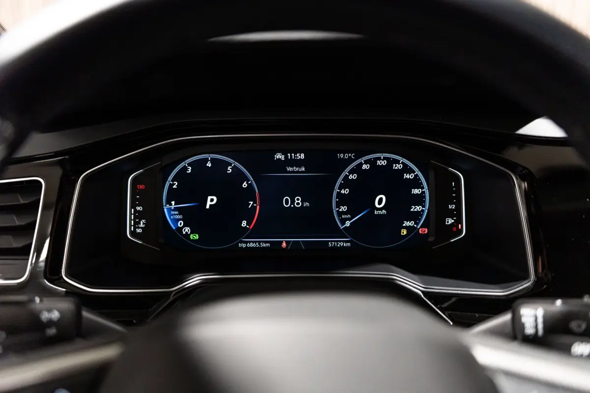 1.5 TSI R-Line DSG PANO IQ