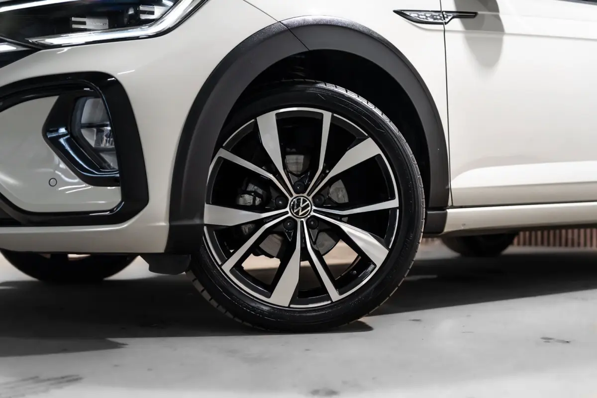 1.5 TSI R-Line DSG PANO IQ