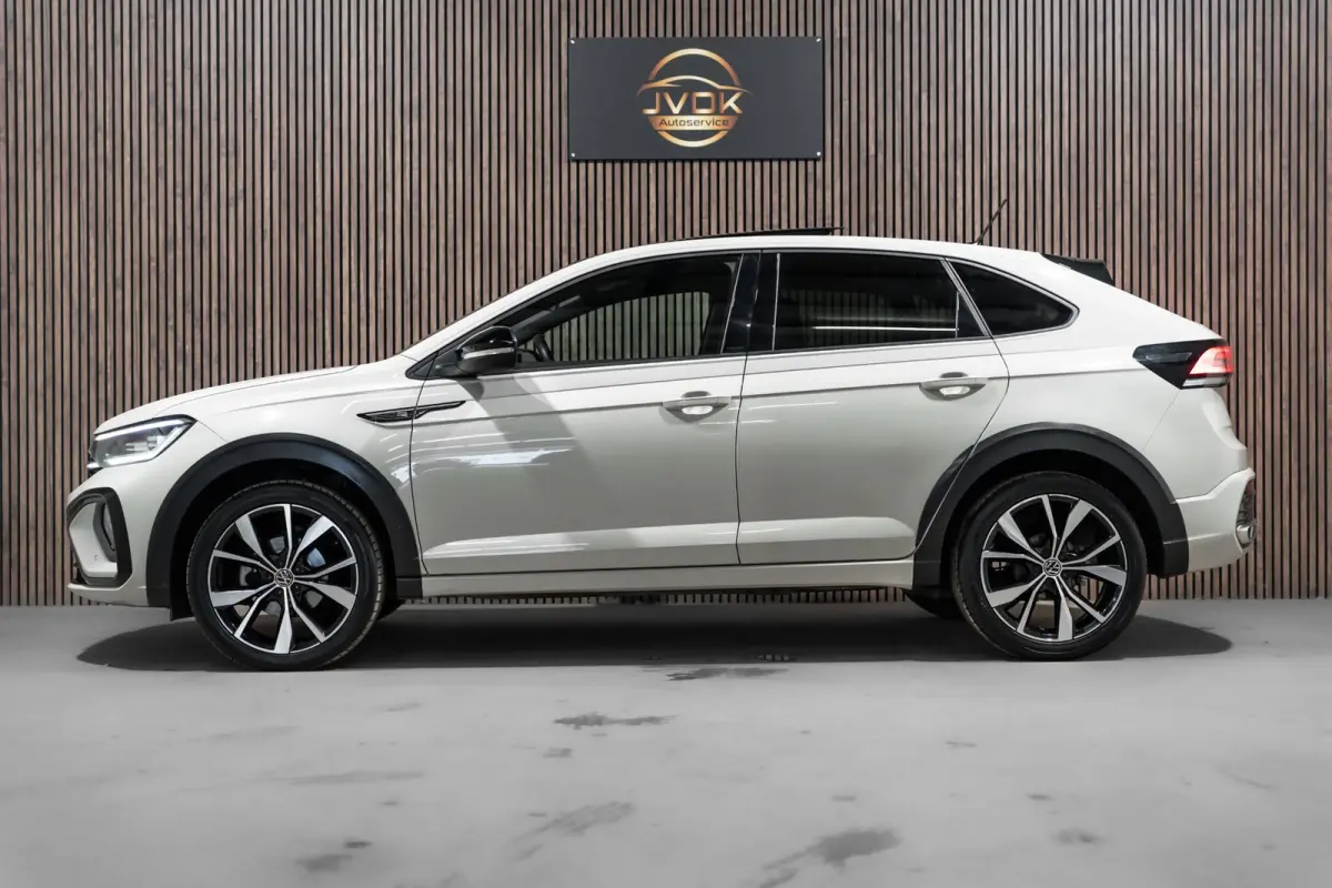 1.5 TSI R-Line DSG PANO IQ