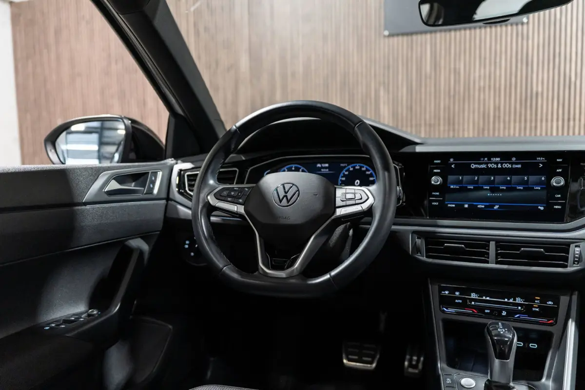 1.5 TSI R-Line DSG PANO IQ
