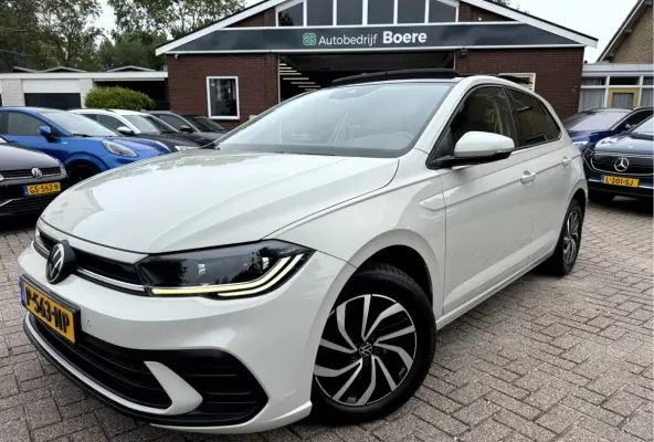 1.0 TSI Life Business NL. Auto, Panoramadak, IQ Light, Virt.Dash