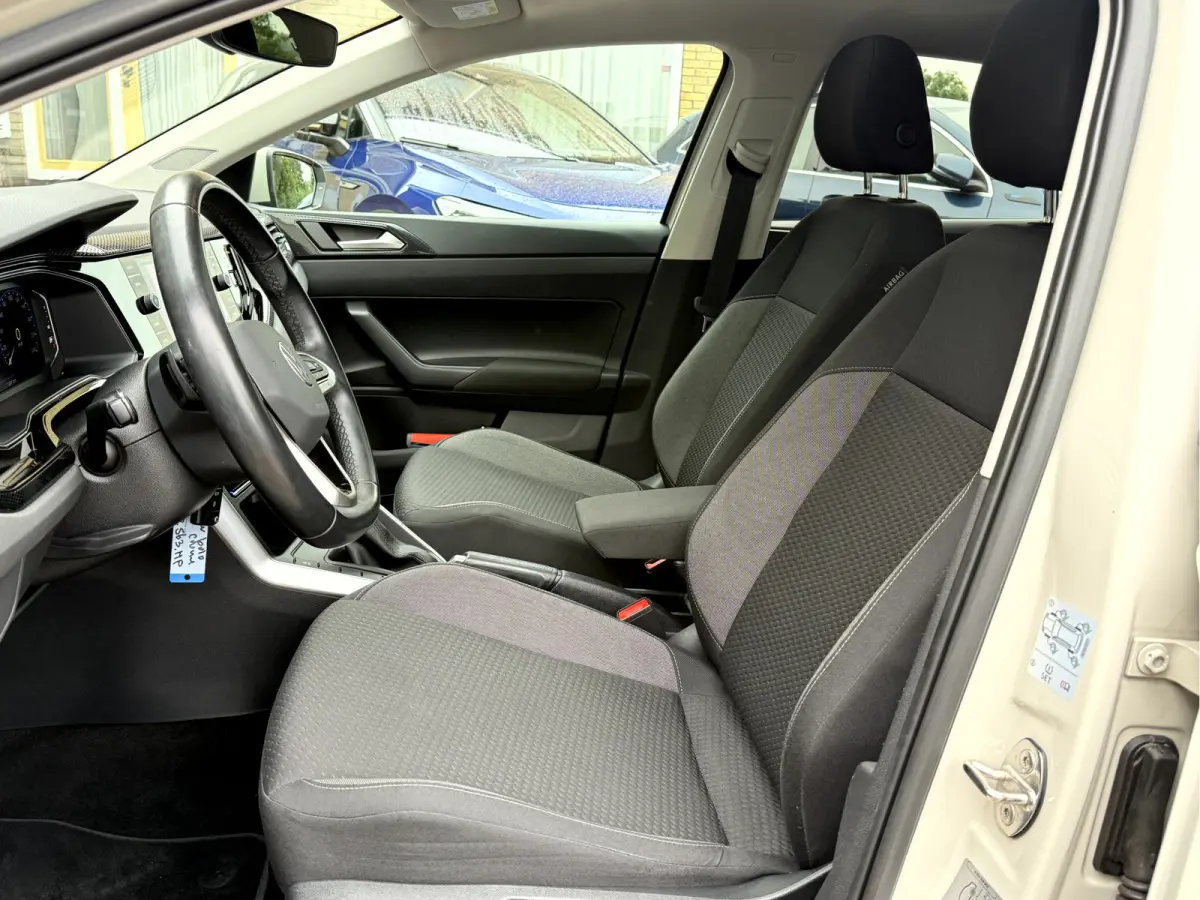 1.0 TSI Life Business NL. Auto, Panoramadak, IQ Light, Virt.Dash
