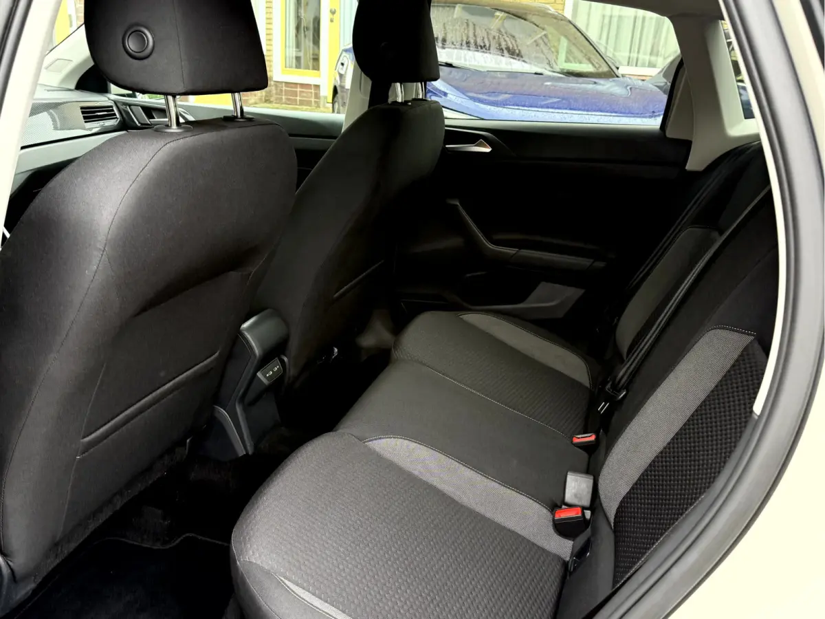 1.0 TSI Life Business NL. Auto, Panoramadak, IQ Light, Virt.Dash