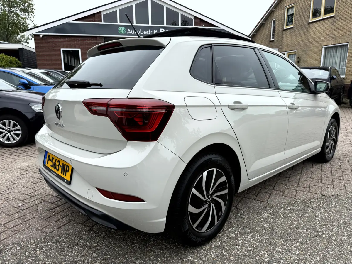 1.0 TSI Life Business NL. Auto, Panoramadak, IQ Light, Virt.Dash