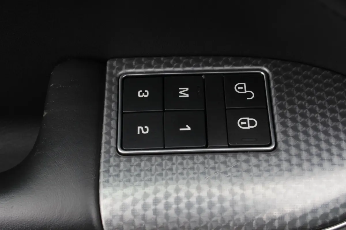 3.0 TDV6 HSE Dynamic