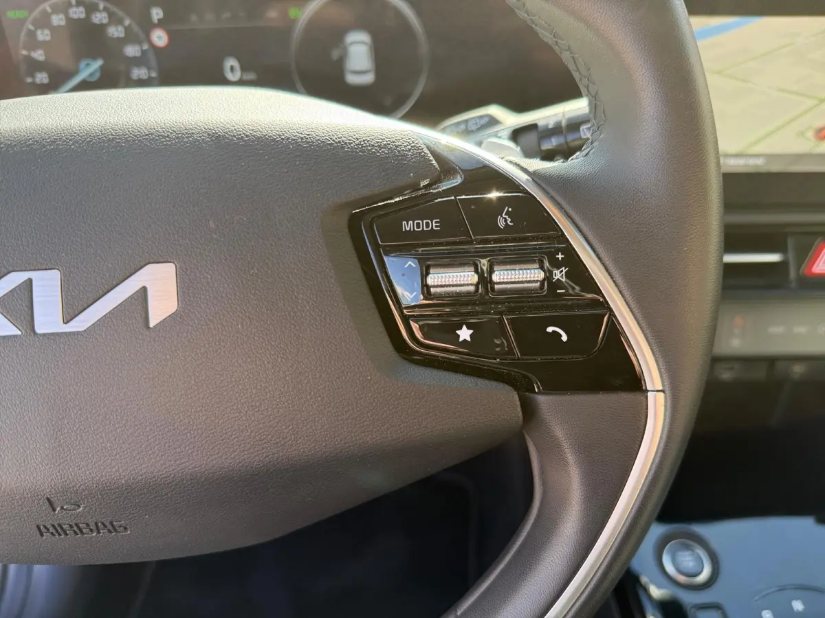 1.6 GDi Hybrid DynamicLine | NAVI | CAMERA | CLIMATE & CRUISE CONTROLE | ETC...