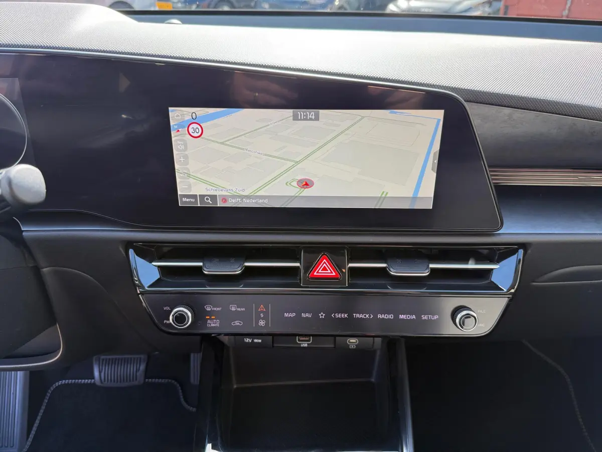 1.6 GDi Hybrid DynamicLine | NAVI | CAMERA | CLIMATE & CRUISE CONTROLE | ETC...