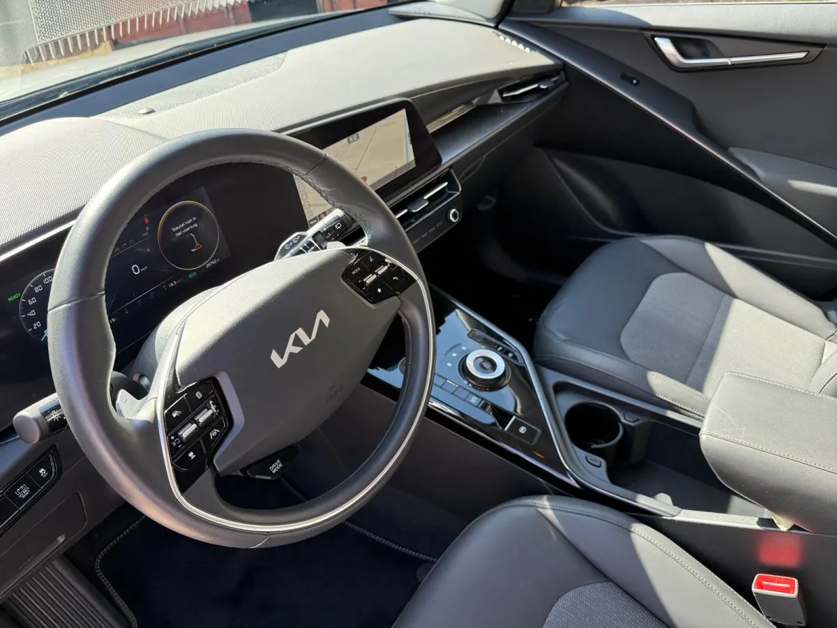 1.6 GDi Hybrid DynamicLine | NAVI | CAMERA | CLIMATE & CRUISE CONTROLE | ETC...