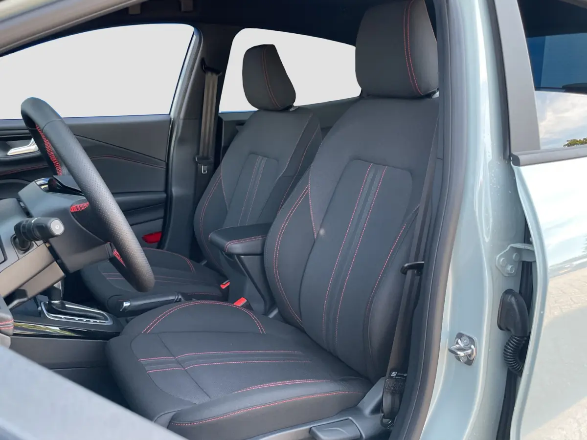 1.0 ST-Line 155pk | Black Pack | Stoelverwarming | Camera | Cruise Control | Apple Carplay