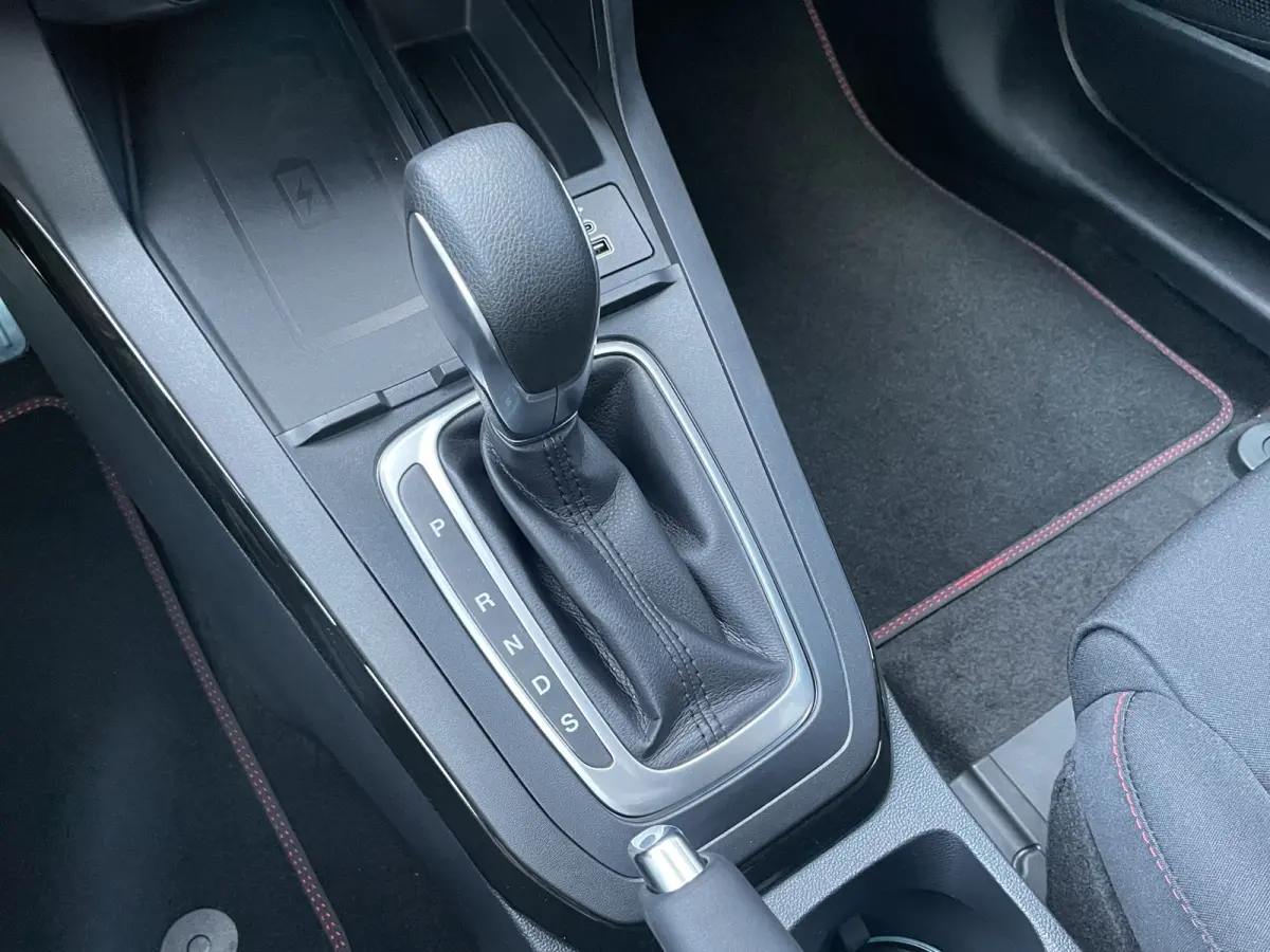 1.0 ST-Line 155pk | Black Pack | Stoelverwarming | Camera | Cruise Control | Apple Carplay