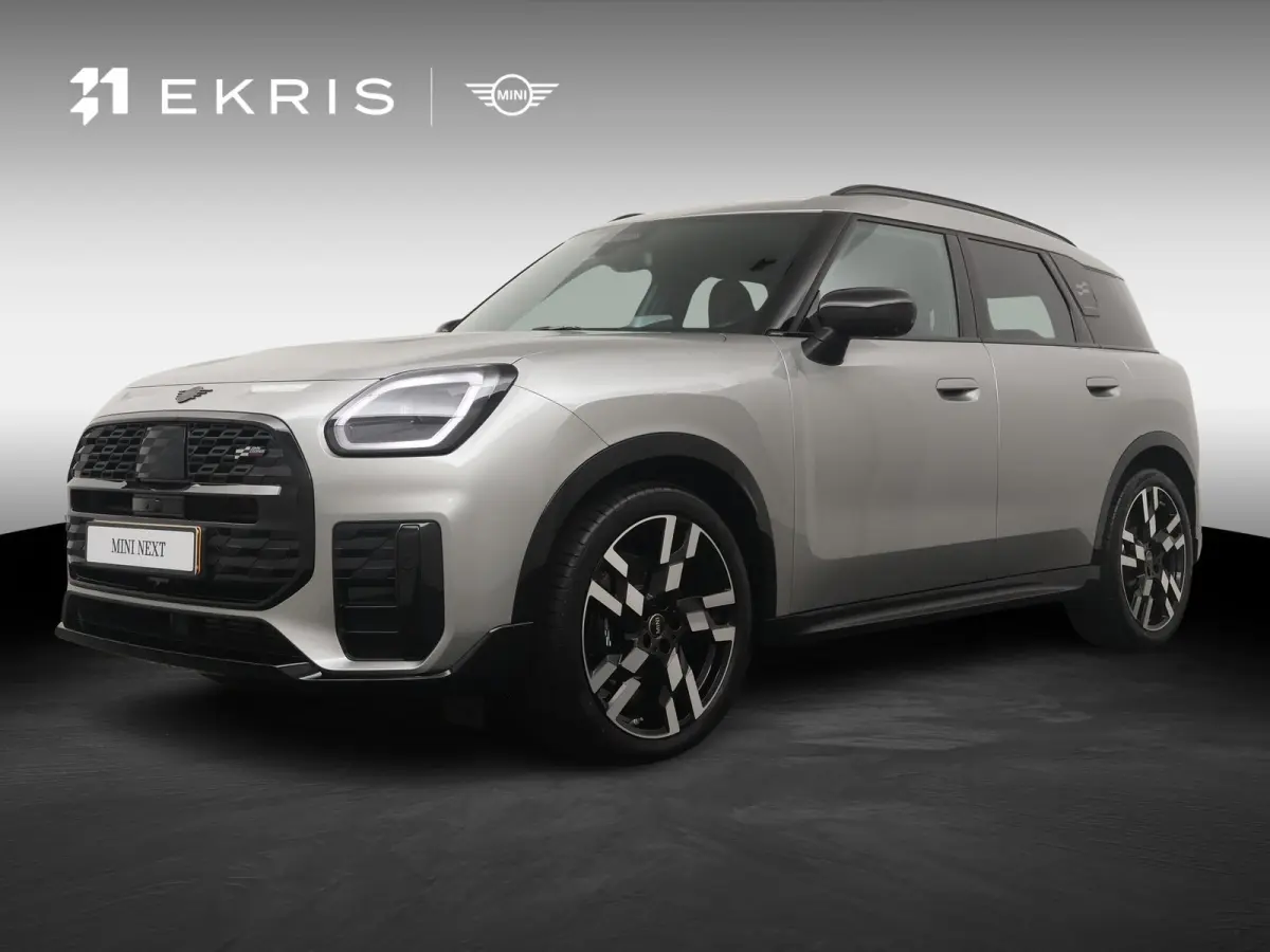 C JCW Trim | Pakket XL| Glazen Panoramadak | Trekhaak Elektrisch | Stuur & Stoelverwarming | Harman Kardon | Head-Up Display | Active Cruise Control |