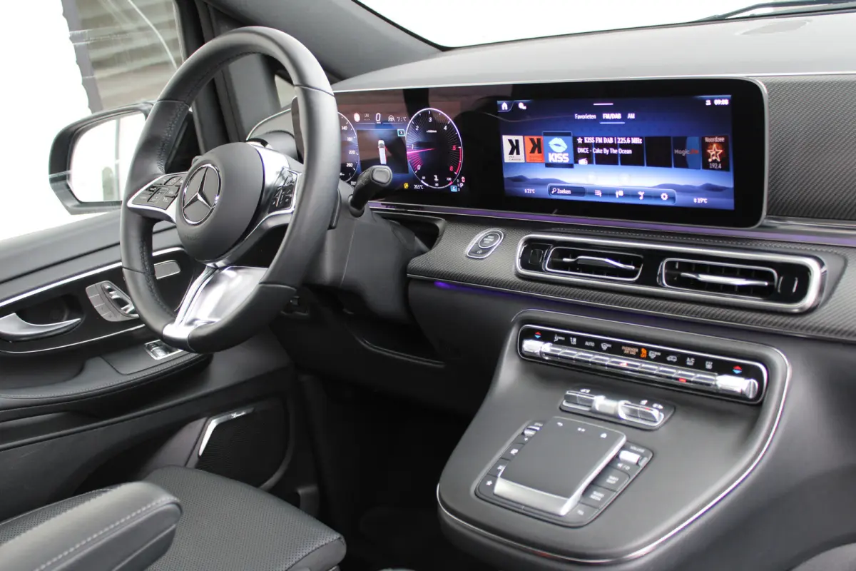 300d / DC / AMG / 4-Matic / Panorama / Elec Stoelen / Burmester / Vol Opties / NIEUWSTAAT