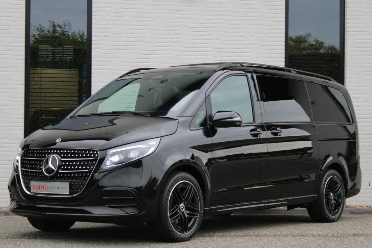 300d / DC / AMG / 4-Matic / Panorama / Elec Stoelen / Burmester / Vol Opties / NIEUWSTAAT