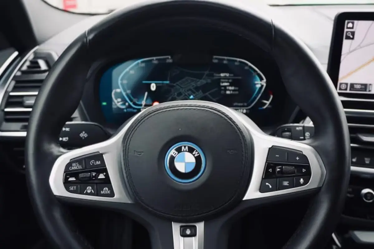 M-SPORT 80 kWh (210kW/286pk) ** LED, LEDER, PANO, ACC, ALARM, H&K SOUND,  20-inch LMV ** 1e EIG - UNFALLFREI ** ** INFORMEER OOK NAAR ONZE AANTREKKELIJKE FINANCIAL-LEASE TARIEVEN **