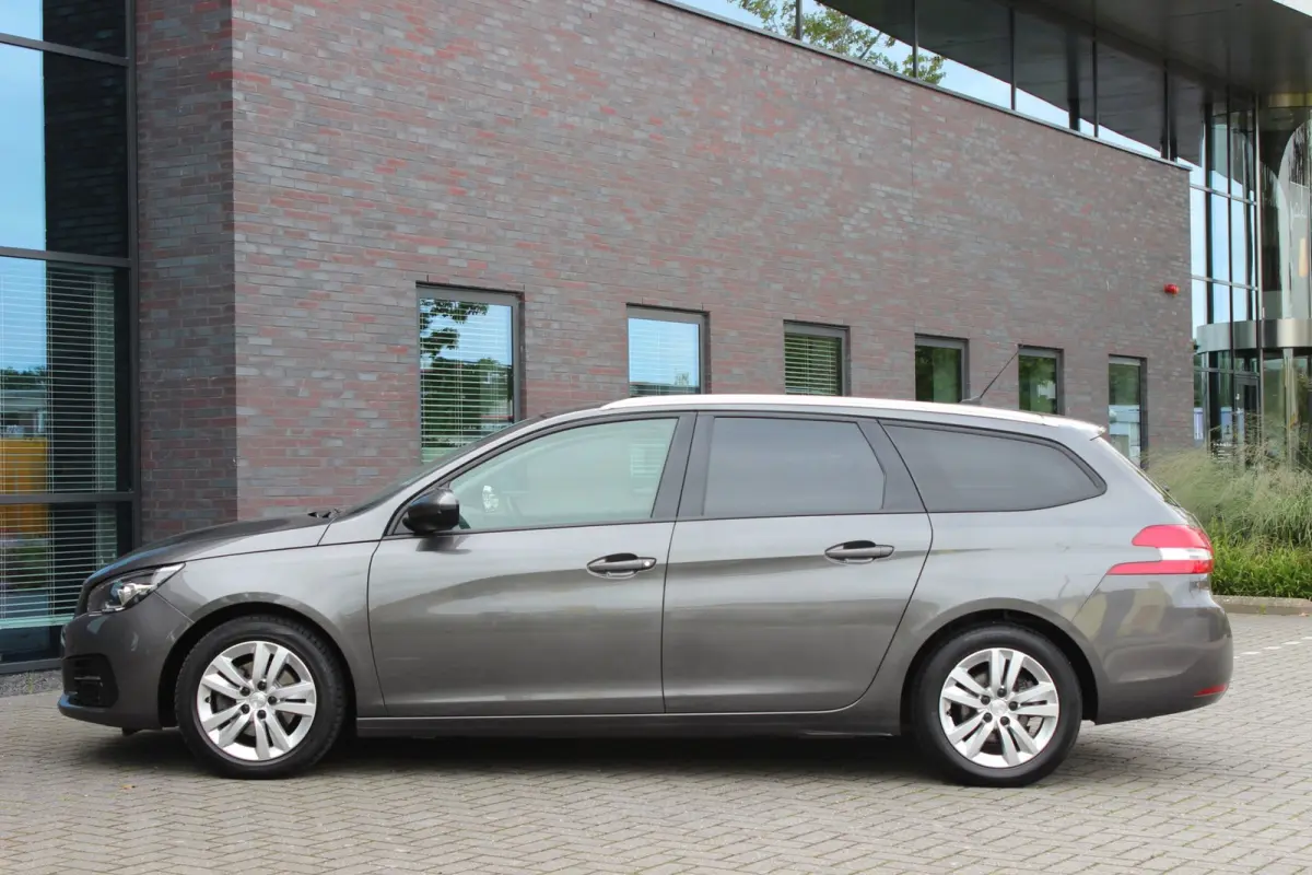 1.2 PureTech Blue Lease Executive