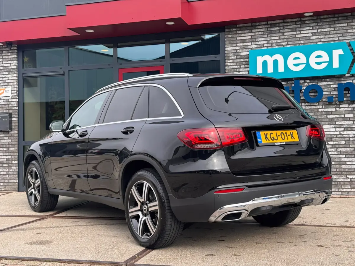 4MATIC l CAMERA l ADAPT.CRUISE l DODE HOEK l TREKHAAK l DEALER OND l